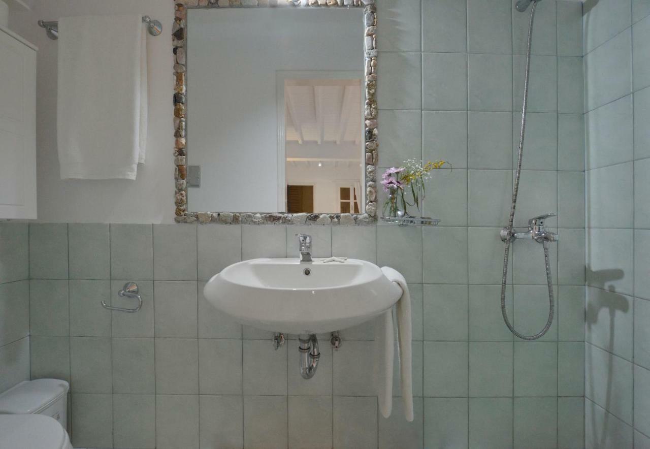 Thea Apartments Elia  ภายนอก รูปภาพ